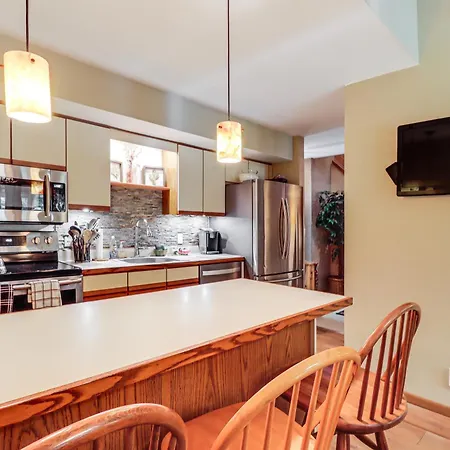 Lake Harmony Townhome Walk To Restaurants! Extérieur photo