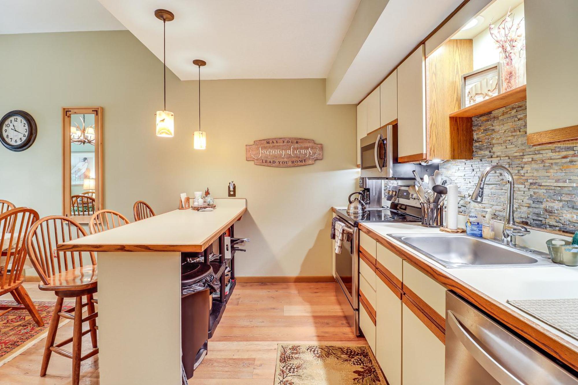 Hébergement de vacances Harmony Townhome Walk To Restaurants! *